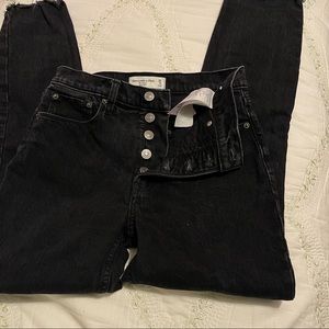 Abercrombie & Fitch “ The Skinny High Rise “